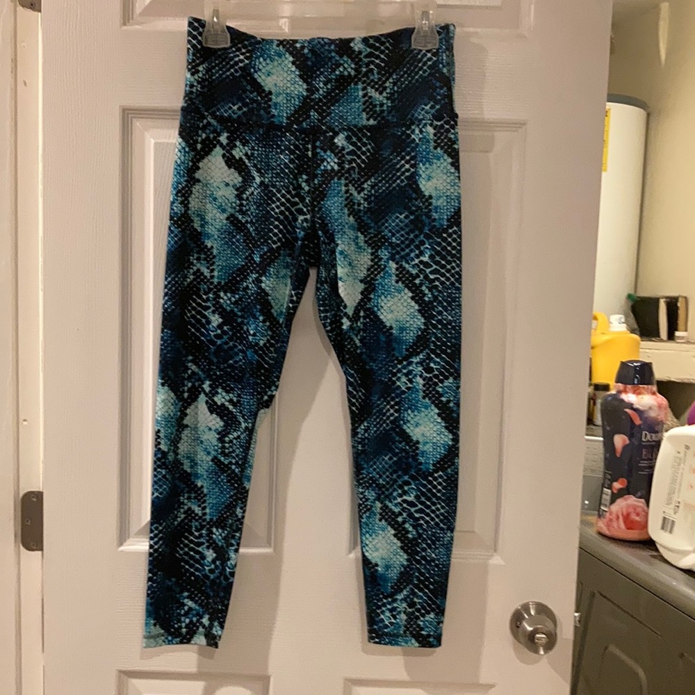 Blue snake print leggings